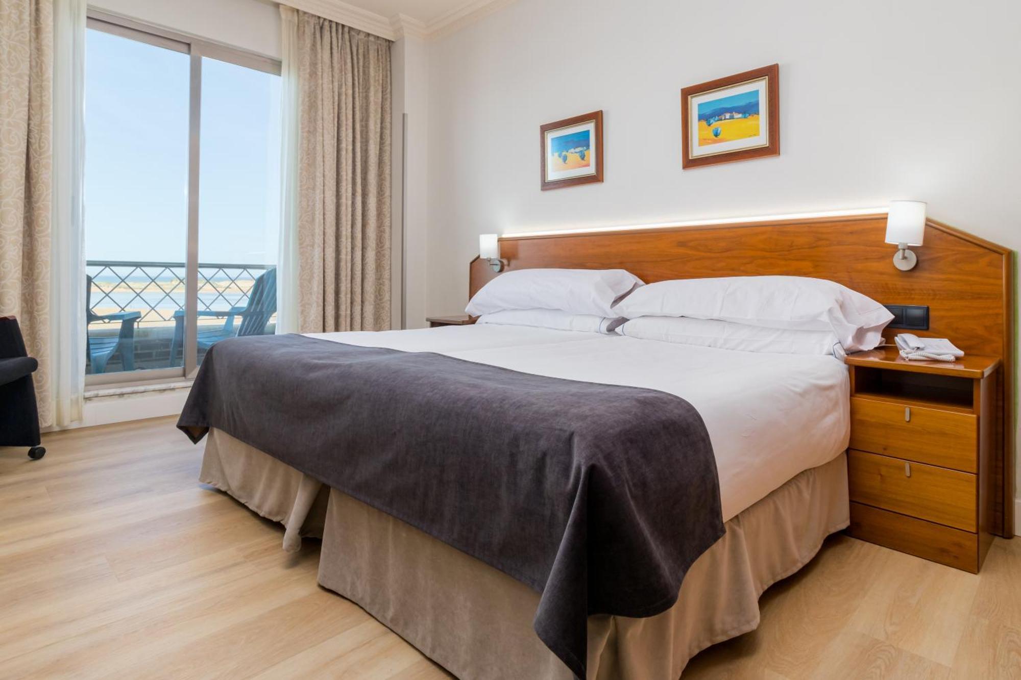 Hotel Milagros Golf Могро Экстерьер фото